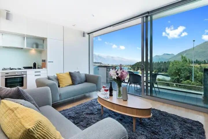 קווינסטאון Luxury Lake View - 1 Bedroom מראה חיצוני תמונה